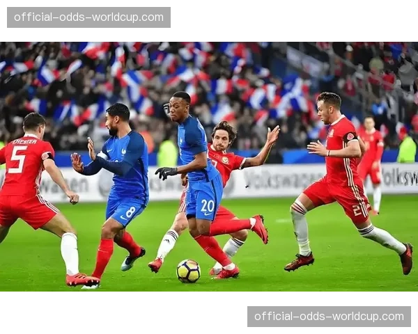 阿贾克斯1-1国际米兰,主队全场狂轰25次射门仅凭点球扳平,转化率低下 阿贾克斯1-1国际米兰,主队全场狂轰25次射门仅凭点球扳平,转化率低下